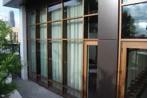اجرای نمای کرتن وال چگونه است؟